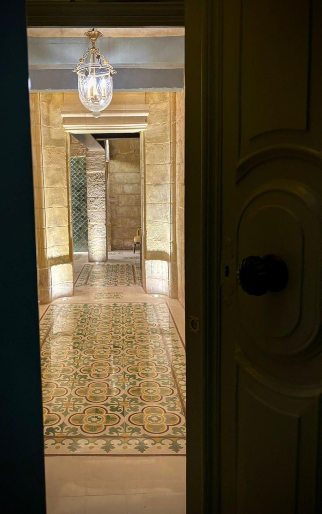 Battery House * Valletta
